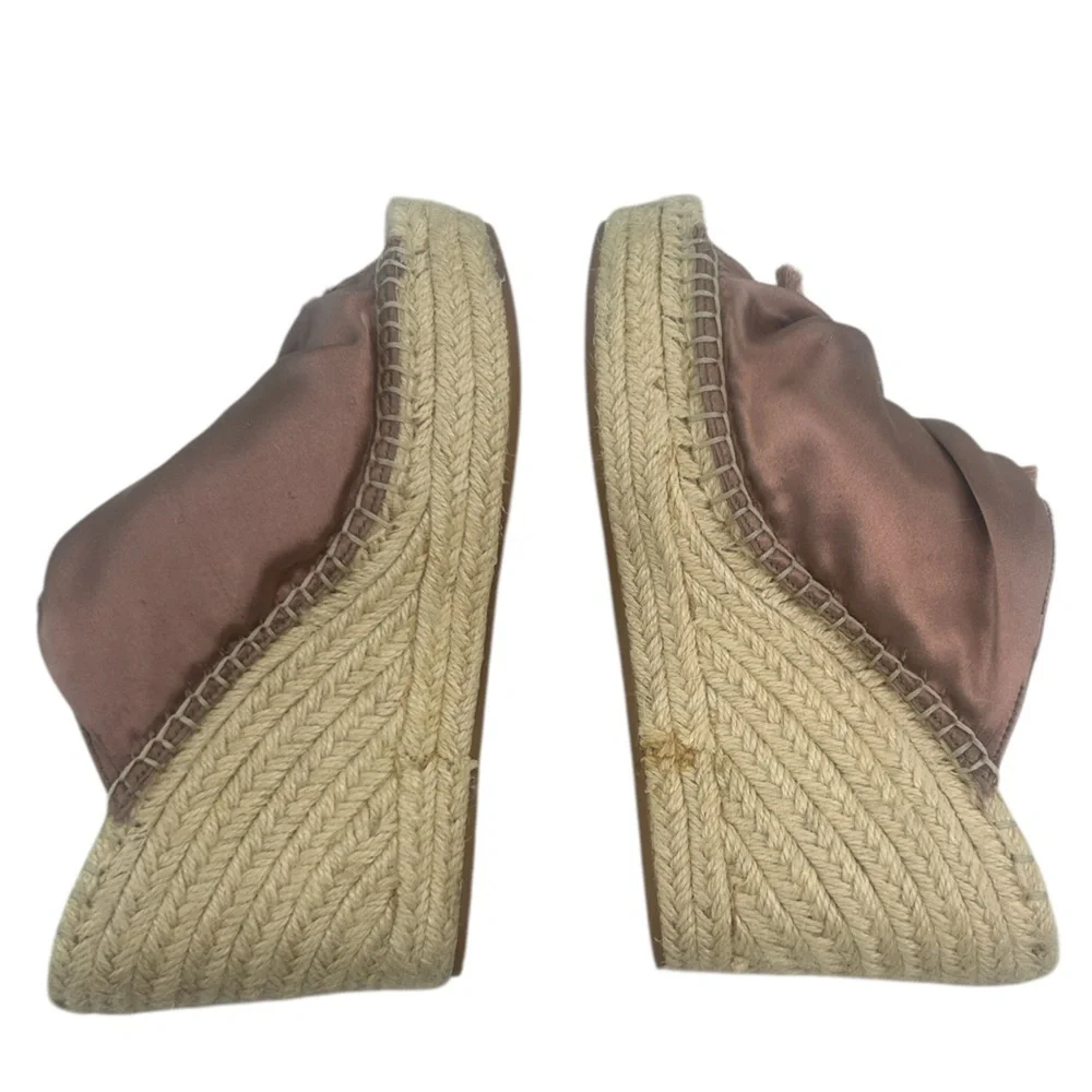Kenneth Cole Odele 2 Satin Blush Fringe Braided Espadrille Wedge Sandals SZ 7.5